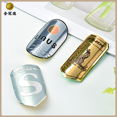 深圳標(biāo)牌自行車(chē)標(biāo)貼金屬?zèng)_壓激凸彩色標(biāo)牌銘牌定制。